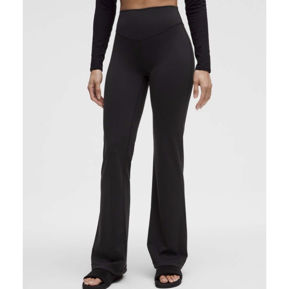 Lululemon Wunder Under SmoothCover High-Rise Bootcut Pant 34" Women's 2 Black